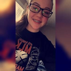 Meet your Posher, Skylar